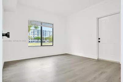 638 SW 21st Ave #1, Miami, FL 33135 - Photo 8