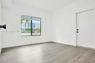 638 SW 21st Ave, Miami, FL 33135 - Photo 8