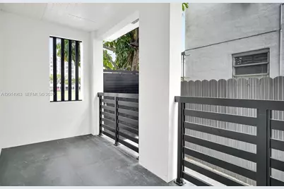 638 SW 21st Ave #1, Miami, FL 33135 - Photo 4