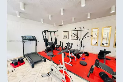 9440 W Flagler St #305, Miami, FL 33174 - Photo 22