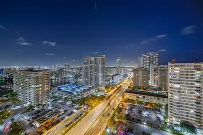 1980 S Ocean Dr #PHM, Hallandale Beach, FL 33009 - Photo 2