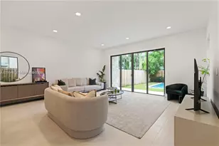 909 NE 16th Ave, Fort Lauderdale, FL 33304 - Photo 8
