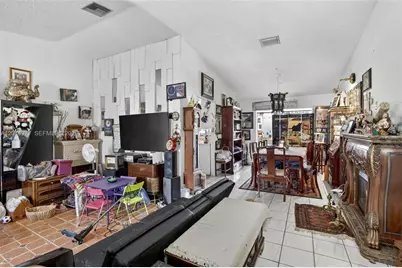 9131 NW 31st Pl, Sunrise, FL 33351 - Photo 4