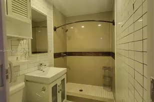 315 NW 59th St, Miami, FL 33127 - Photo 12