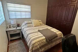 8211 NW 191st Ln, Hialeah, FL 33015 - Photo 18