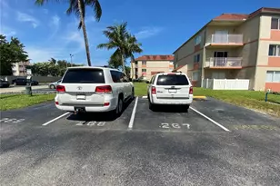 18820 NW 57th Ave, Hialeah, FL 33015 - Photo 58