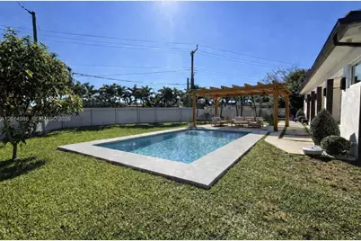 5815 SW 107th Pl, Miami, FL 33173 - Photo 32