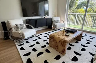 1045 10th St, Miami Beach, FL 33139 - Photo 2