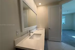 10222 NW 64th Way, Doral, FL 33178 - Photo 22