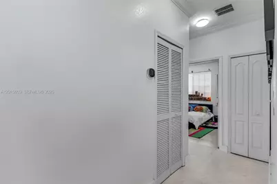 15395 SW 23rd St, Miami, FL 33185 - Photo 24