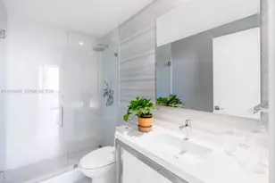 2000 Metropica Wy, Sunrise, FL 33323 - Photo 10