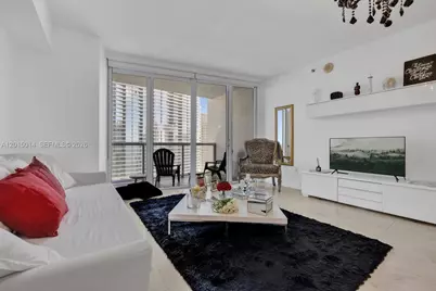 475 Brickell Ave #2610, Miami, FL 33131 - Photo 10