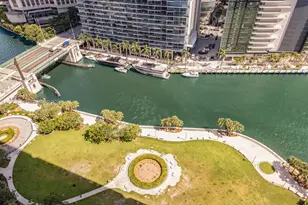 475 Brickell Ave, Miami, FL 33131 - Photo 18