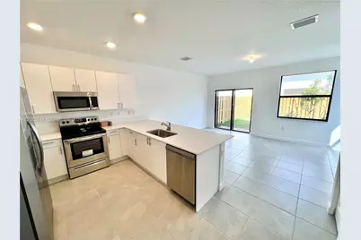 23255 SW 129th Path #23255, Homestead, FL 33170 - Photo 6