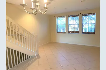 690 Amador Ln #2, West Palm Beach, FL 33401 - Photo 2