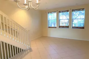 690 Amador Ln, West Palm Beach, FL 33401 - Photo 2