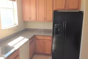 690 Amador Ln, West Palm Beach, FL 33401 - Photo 18