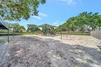 941 Briar Ridge Rd, Weston, FL 33327 - Photo 48
