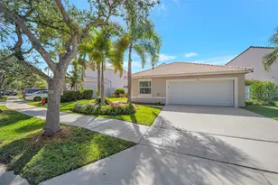 941 Briar Ridge Rd, Weston, FL 33327 - Photo 2