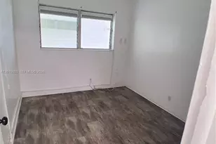 1450 NE 170th St, North Miami Beach, FL 33162 - Photo 8