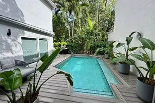 935 Weeping Willow Way, Hollywood, FL 33019 - Photo 22