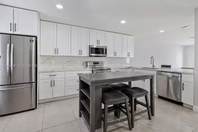 9872 NW 19th Pl, Sunrise, FL 33322 - Photo 6