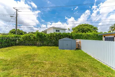 3250 SW 68th Ave, Miami, FL 33155 - Photo 20