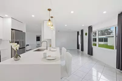 9011 NW 15th Pl, Plantation, FL 33322 - Photo 16