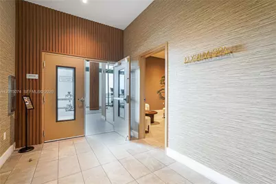 229 SW 9th St #404, Miami, FL 33130 - Photo 38