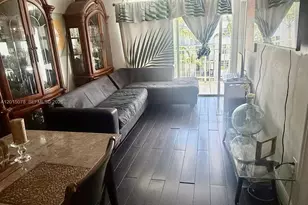 488 NW 165th St Rd, Miami, FL 33169 - Photo 4