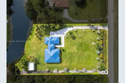 2400 SW 112th Ave, Davie, FL 33325 - Photo 12