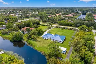 2400 SW 112th Ave, Davie, FL 33325 - Photo 4