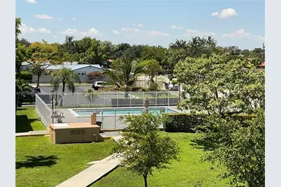 10300 Coral Way #B-33, Miami, FL 33165 - Photo 14