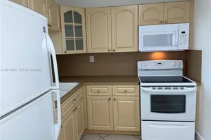 10300 Coral Wy, Miami, FL 33165 - Photo 6