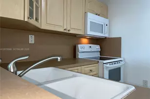 10300 Coral Wy, Miami, FL 33165 - Photo 4
