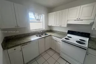 5100 SW 41st St, Pembroke Park, FL 33023 - Photo 30