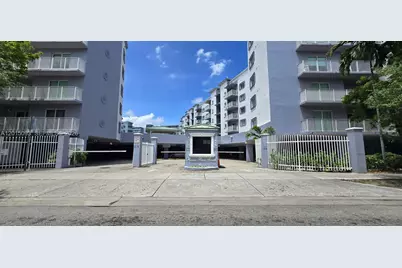 2475 NW 16th St Rd #504, Miami, FL 33125 - Photo 2