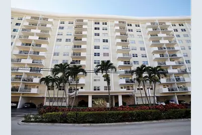 401 Golden Isles Dr #314, Hallandale Beach, FL 33009 - Photo 2