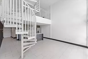 421 Meridian Ave, Miami Beach, FL 33139 - Photo 22