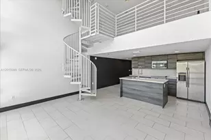 421 Meridian Ave, Miami Beach, FL 33139 - Photo 18