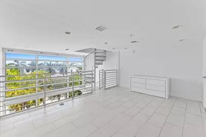 421 Meridian Ave #19, Miami Beach, FL 33139 - Photo 24