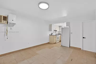 1600 S Le Jeune Rd #9, Coral Gables, FL 33134 - Photo 6