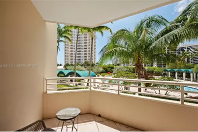 888 Brickell Key Dr #609, Miami, FL 33131 - Photo 24