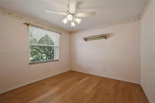 2099 NW 126th Ave, Pembroke Pines, FL 33028 - Photo 26