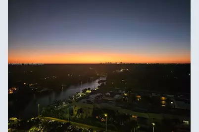 90 Edgewater Dr #1219, Coral Gables, FL 33133 - Photo 18