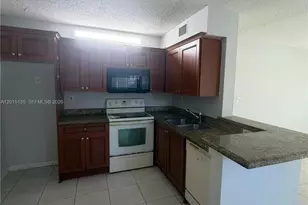 11472 NW 42nd St, Coral Springs, FL 33065 - Photo 2