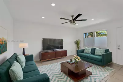 3050 NE 5th Ter #13, Wilton Manors, FL 33334 - Photo 1