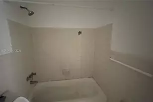 5200 NW 16th St, Lauderhill, FL 33313 - Photo 14