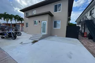 943 79th Terrace, Miami Beach, FL 33141 - Photo 1