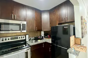 7904 West Dr, North Bay Village, FL 33141 - Photo 24